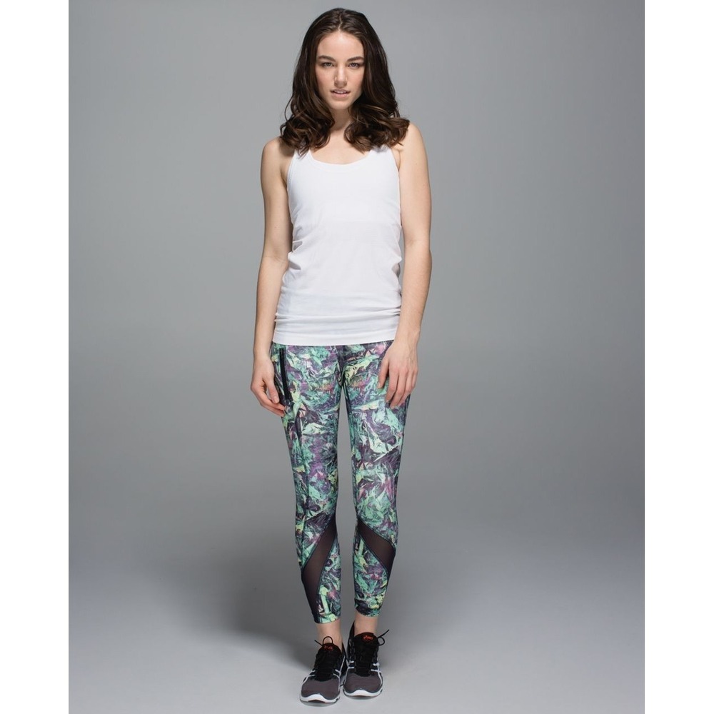 Lululemon Inspire Tight I| *Full-On
Luxtreme Mesh Iridescent Multi/
Naval Blue 8 - Picture 13 of 16